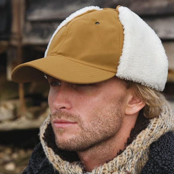 Schaf - Wintermütze - mit Ohrenklappen -tan- RESULT Headwear 