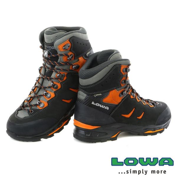 LOWA Wanderschuh, Camino GTX